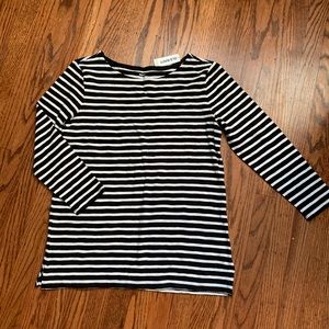 Old Navy black and white striped top